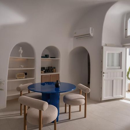 U & Me Suites Φηρά Εξωτερικό φωτογραφία