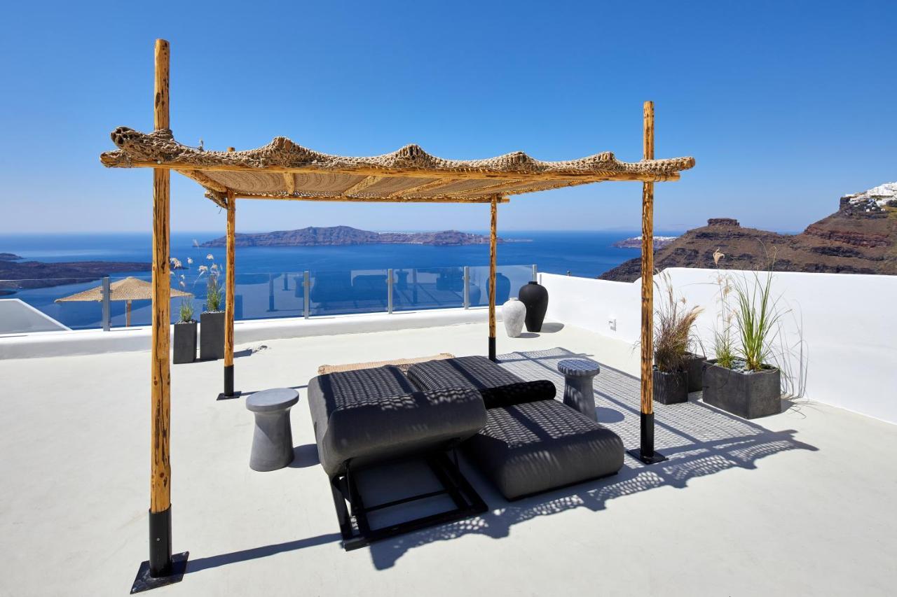 U & Me Suites Φηρά Εξωτερικό φωτογραφία