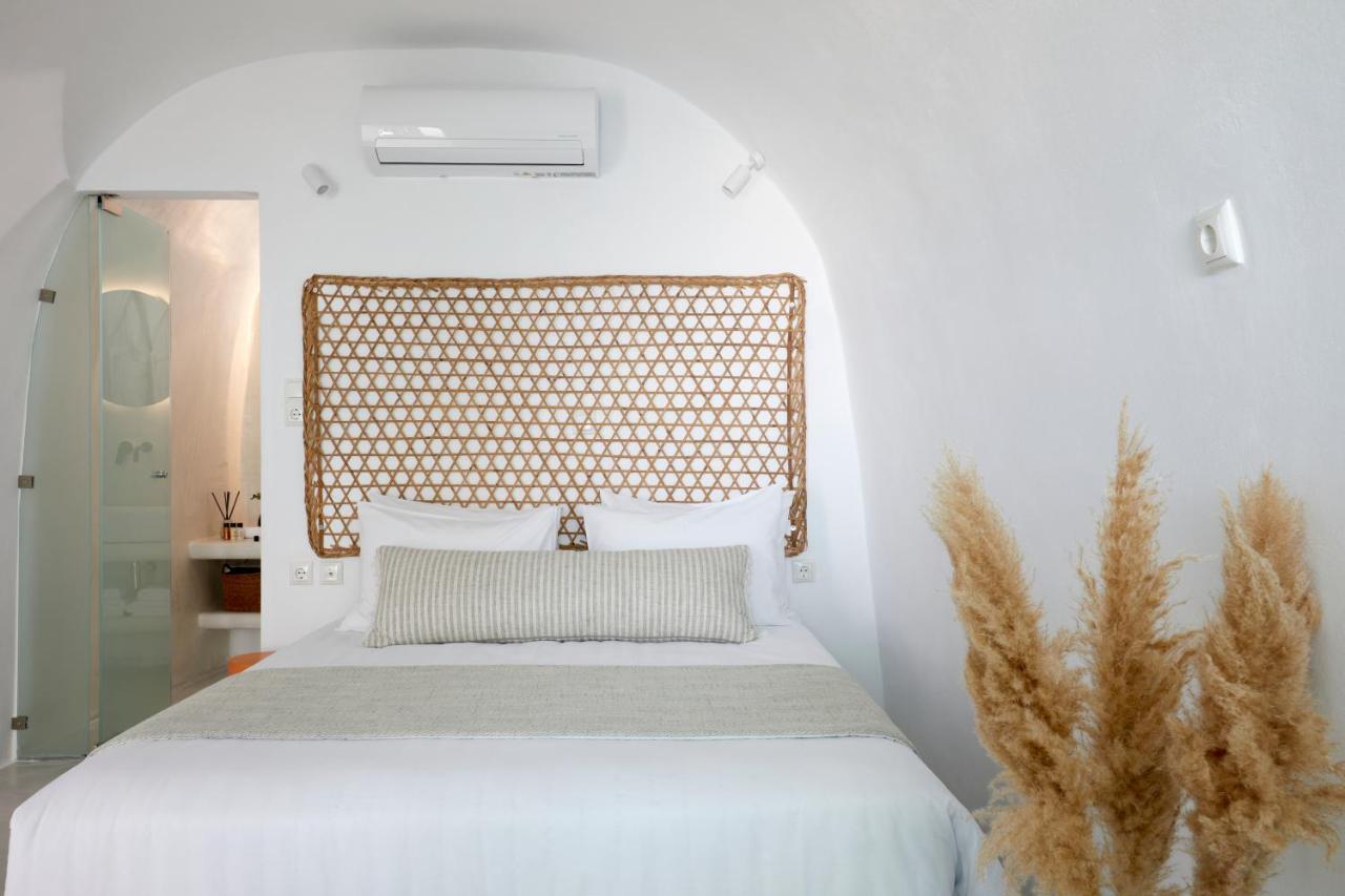 U & Me Suites Φηρά Εξωτερικό φωτογραφία