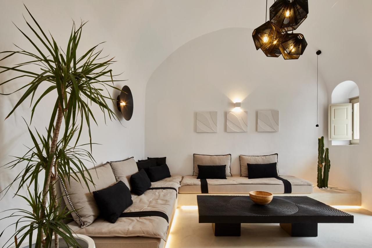 U & Me Suites Φηρά Εξωτερικό φωτογραφία