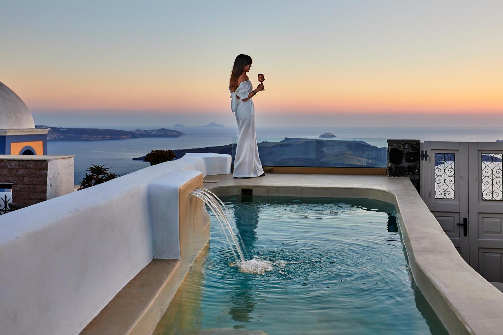U & Me Suites Φηρά Εξωτερικό φωτογραφία